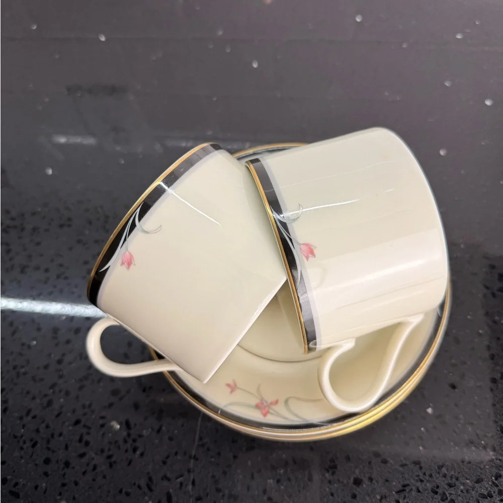 Mikasa Floradora Ivory China Flat‎ Cup & Saucer Set of 2 Japan Discontinued